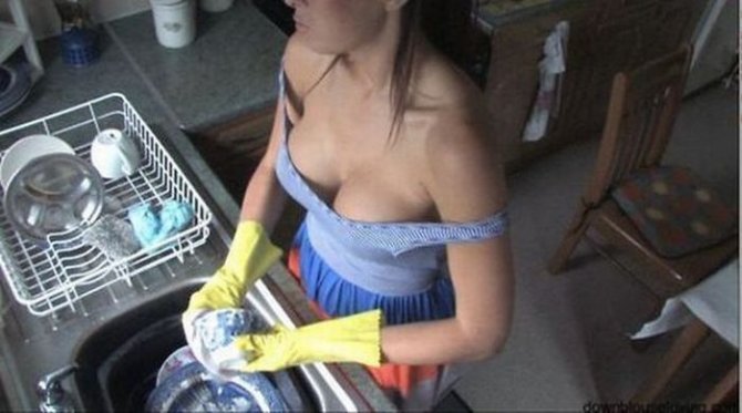 Девушки с шикарным декольте