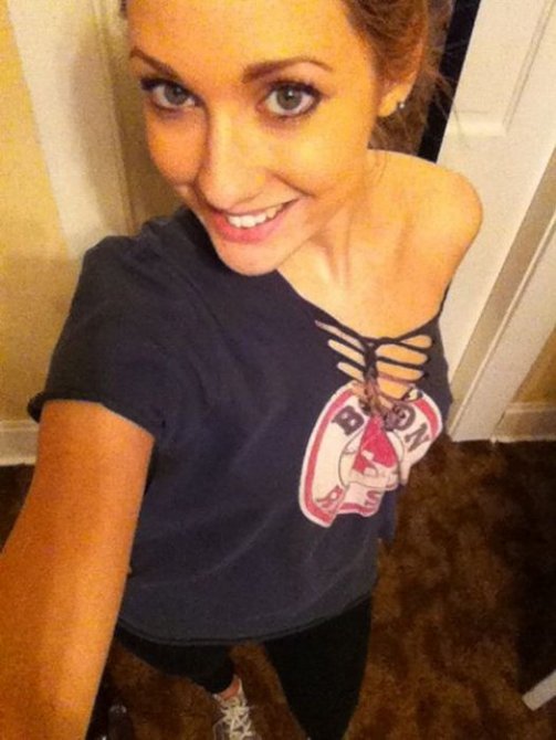 Откровенные фото девушек из соц. сетей