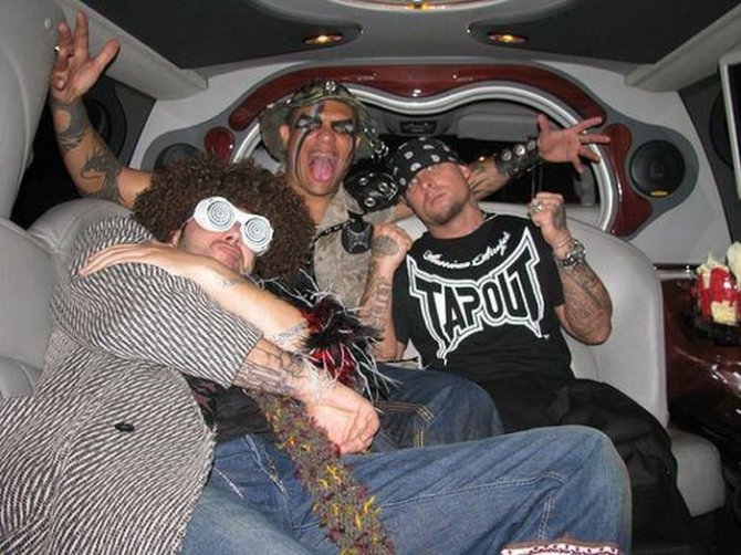 Страшно гламурные парни