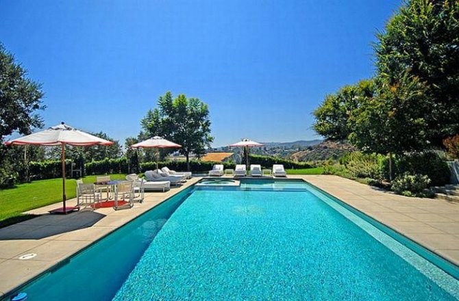 Новый дом Дженнифер Энистон