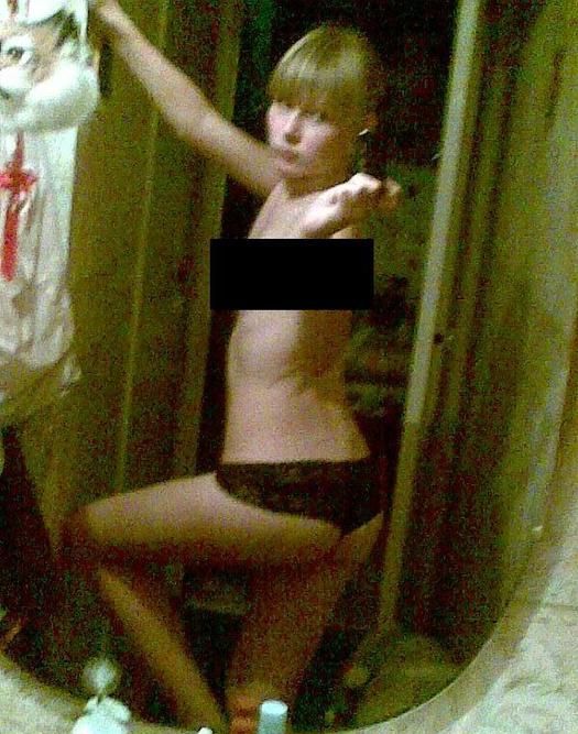 Откровенные частные снимки девушек из соц сетей. Часть 2