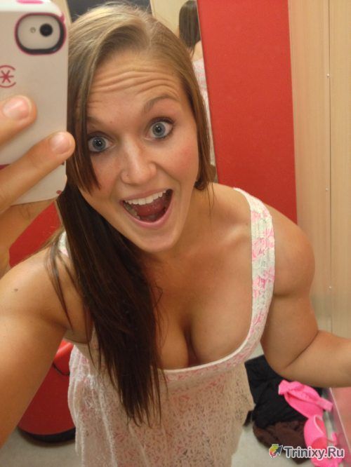 Стройные девушки с большим бюстом