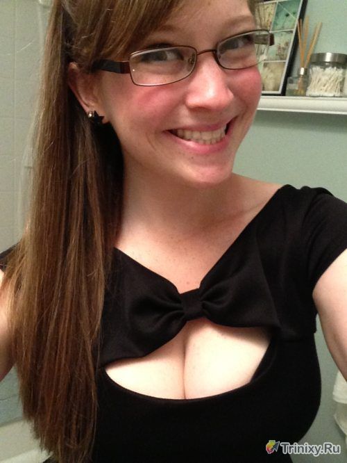 Стройные девушки с большим бюстом