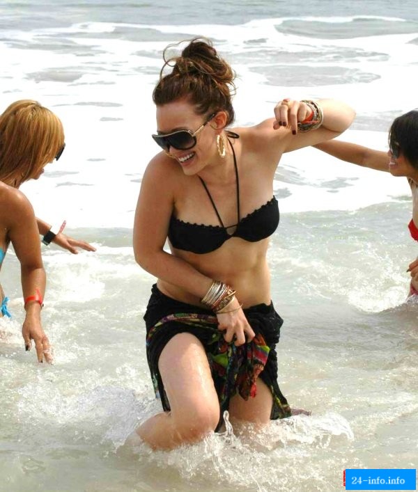 Голая Хилари Дафф