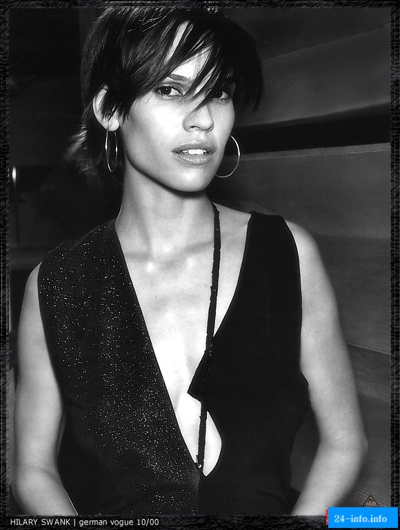 Голая Хилари Суонк