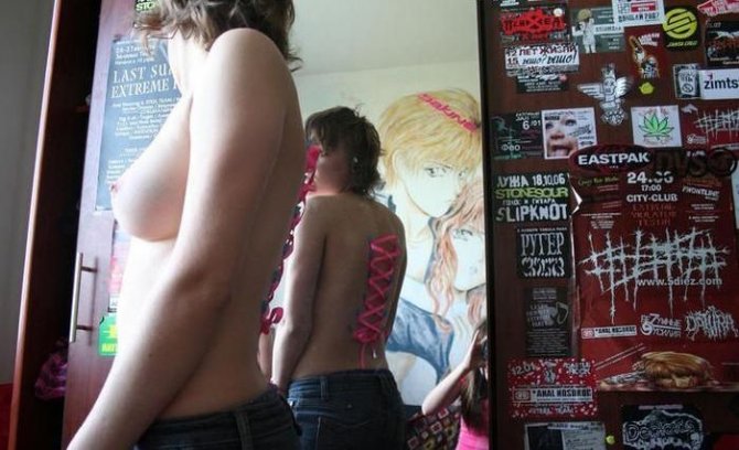 Откровенные частные снимки девушек из соц сетей. Часть 2