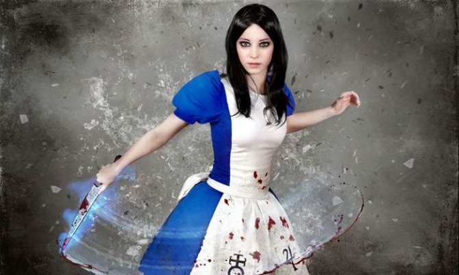 Красивые девушки в косплей костюмах