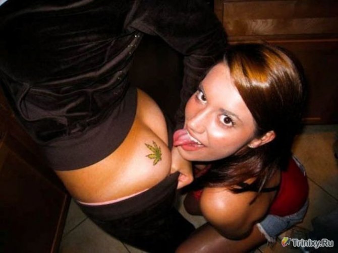 Пьяные девушки отрываются на полную катушку