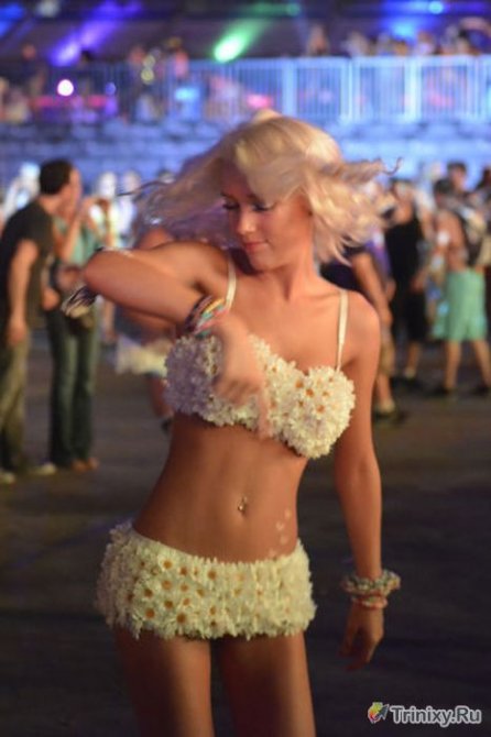 Сексуальные красотки с фестиваля электронной музыки в Лас-Вегасе