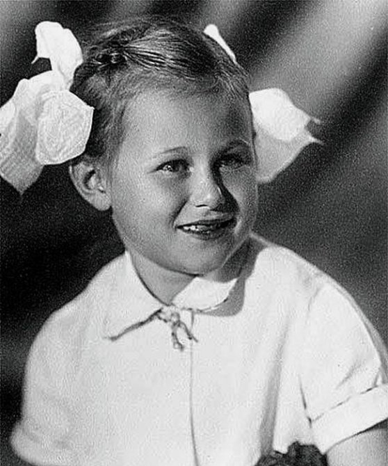 Как выглядели знаменитые люди в детстве