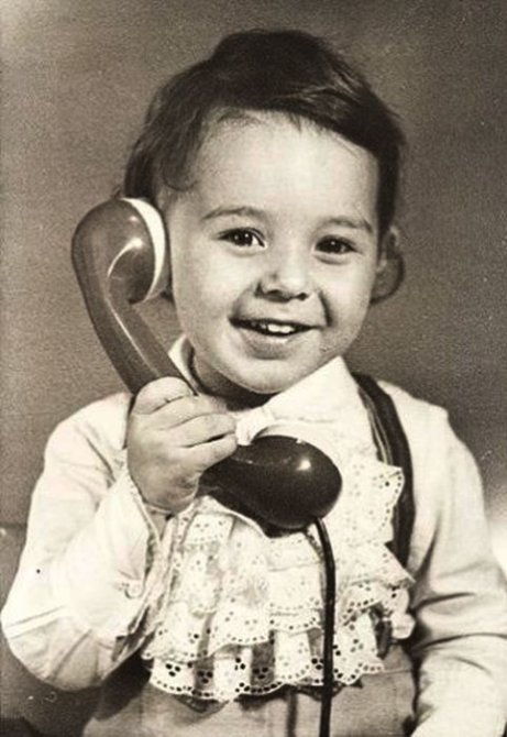 Как выглядели знаменитые люди в детстве