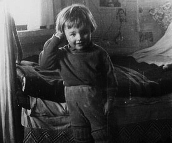 Как выглядели знаменитые люди в детстве