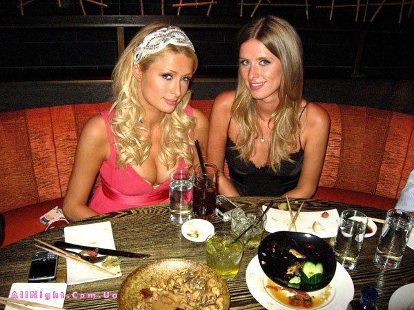 Пэрис Хилтон  Фото