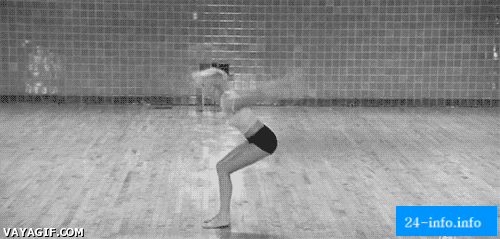 Сексуальная гимнастика (18 гифок)