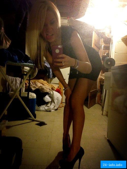 Девушки в сексуальных позах