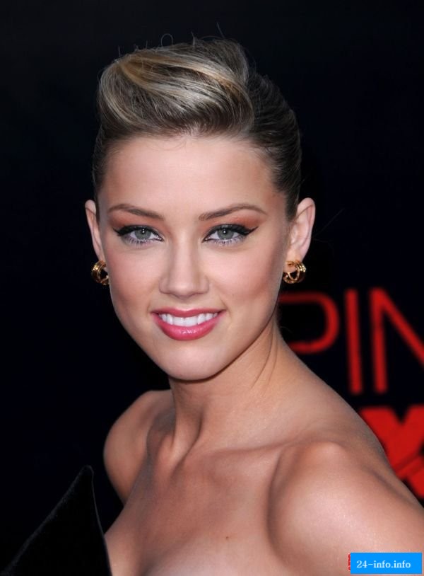 Голая Амбер Херд