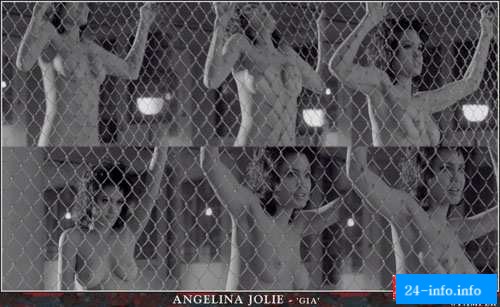 Голая Анджелина Джоли