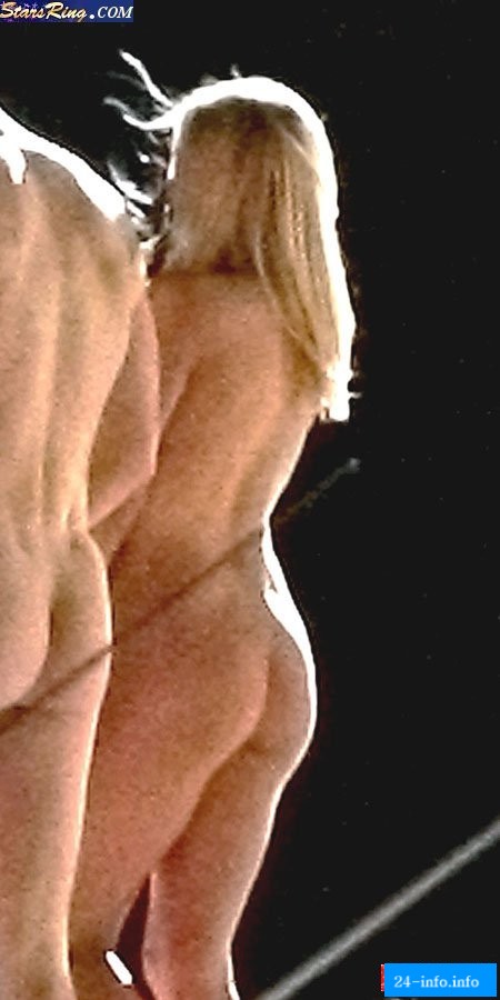 Голая Анна Фарис