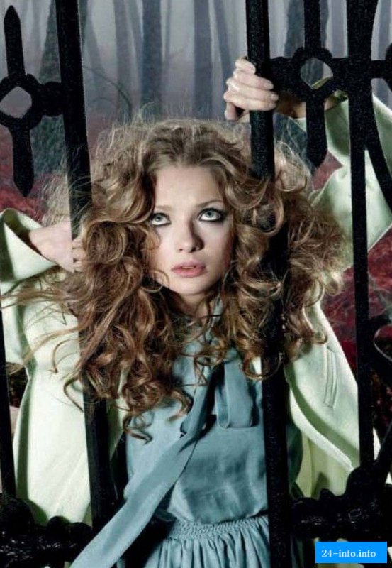 Екатерина Вилкова /   (1984)