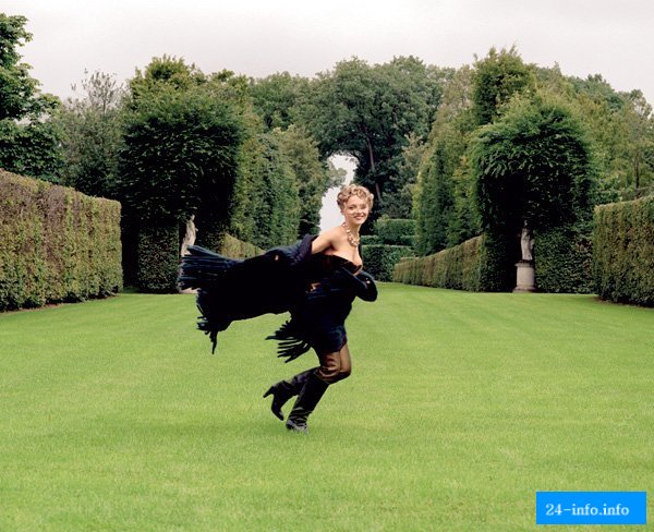 Екатерина Вилкова /   (1984)