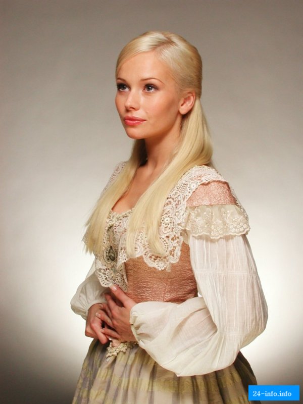 Красотка Елена Корикова /   (1972)