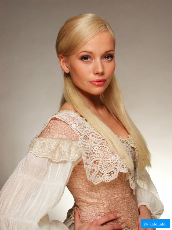 Красотка Елена Корикова /   (1972)