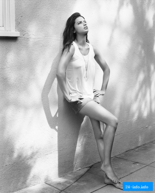 Сексуальная Адриана Лима / Adriana Lima (1981)