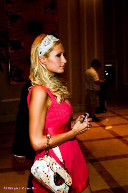 Пэрис Хилтон  Фото