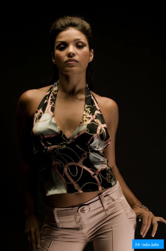 Сандра МакКой / Sandra McCoy (1979)