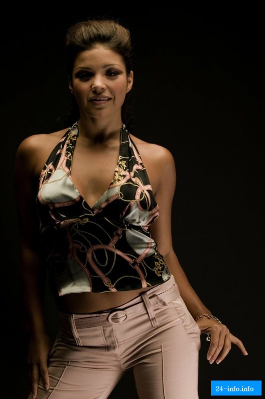 Сандра МакКой / Sandra McCoy (1979)