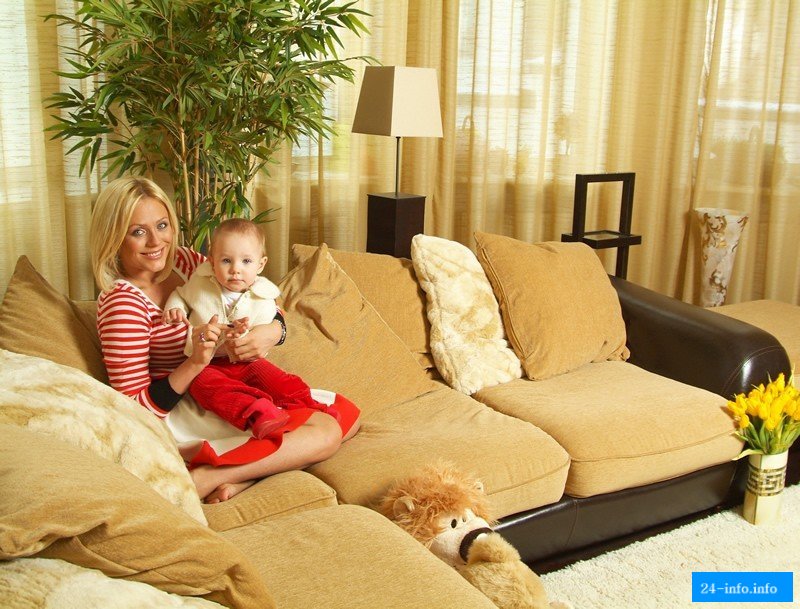 Малышка Юлия Началова