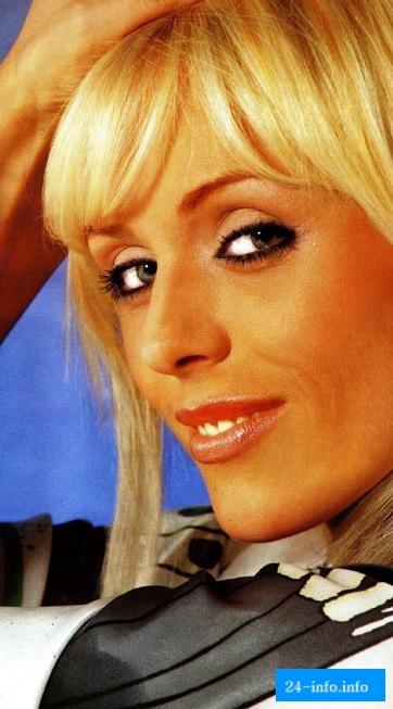 Малышка Юлия Началова