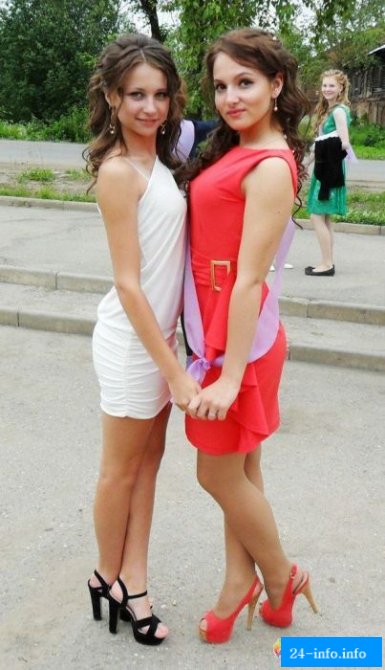 Симпатичные выпускницы 2013 года