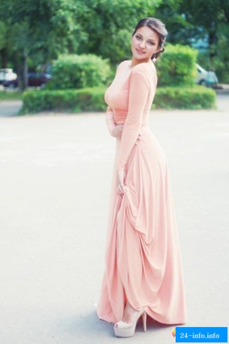 Симпатичные выпускницы 2013 года