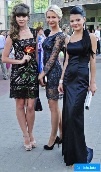 Симпатичные выпускницы 2013 года