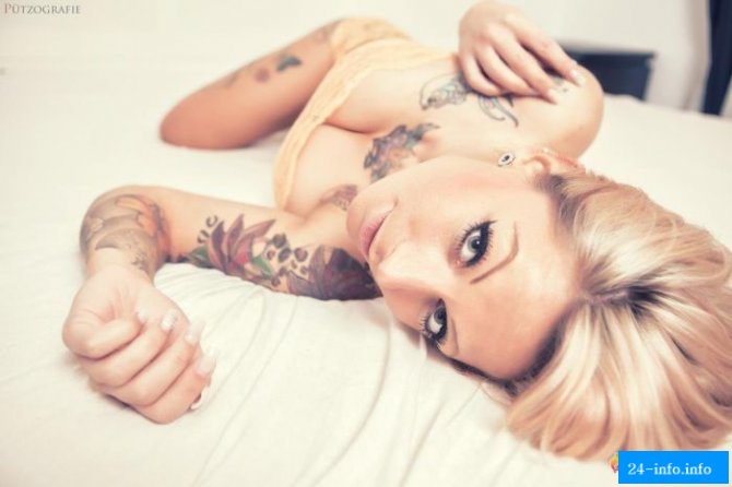 Качественные татуировки на сексуальных девушках