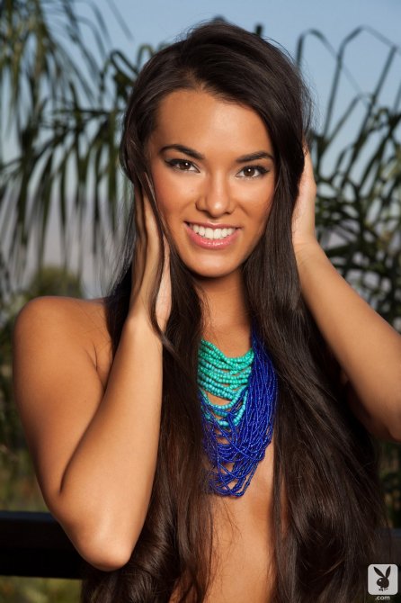 Joanie Brosas (только для взрослых 18+)