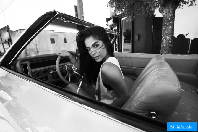 Сексуальные девушки и красивые автомобили (57 фото)