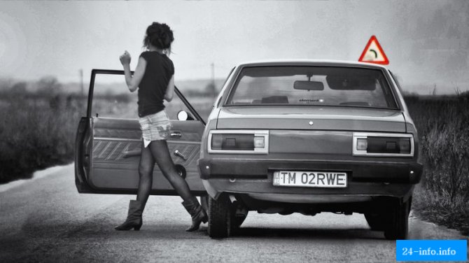 Сексуальные девушки и красивые автомобили (57 фото)