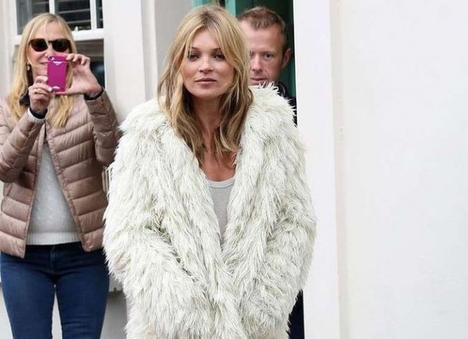 Кейт Мосс появилась на съемках без нижнего белья