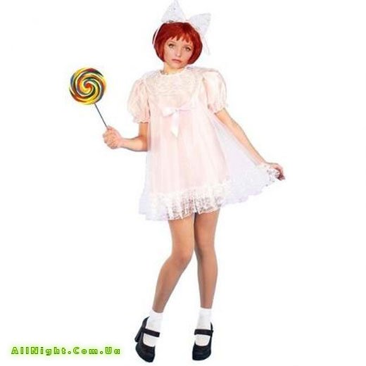 Знаменитости одетые детьми