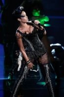 Rihanna на MTV VMA