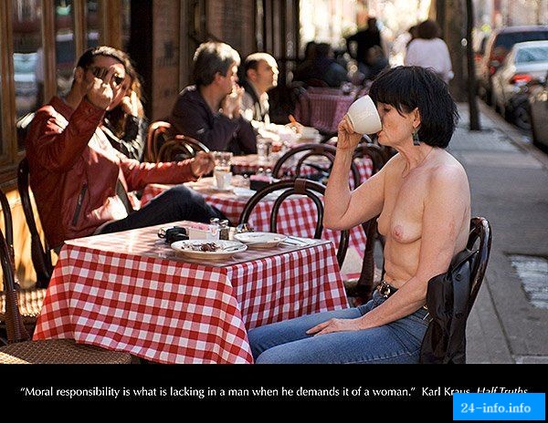 Фотограф борется за права женщин Нью-Йорка ходить топлесс НЮ Фотограф борется за права женщин Нью-Йорка ходить топлесс НЮ