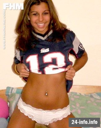 Самые сексуальные болельщицы по версии Maxim