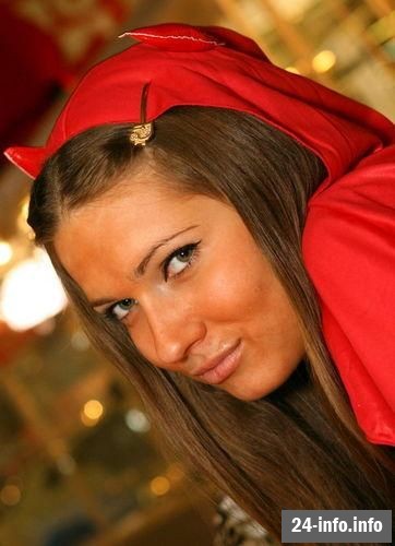 Автошоу - машины = девушки?