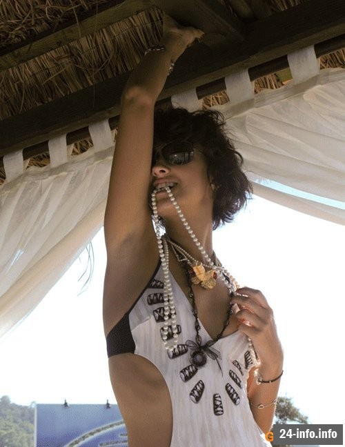 Голая Анастасия Цветаева