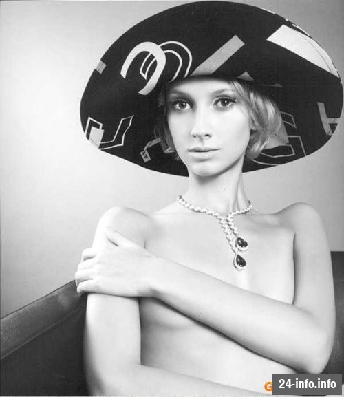 Голая Анастасия Цветаева