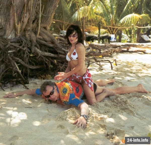 Голая Анастасия Заворотнюк