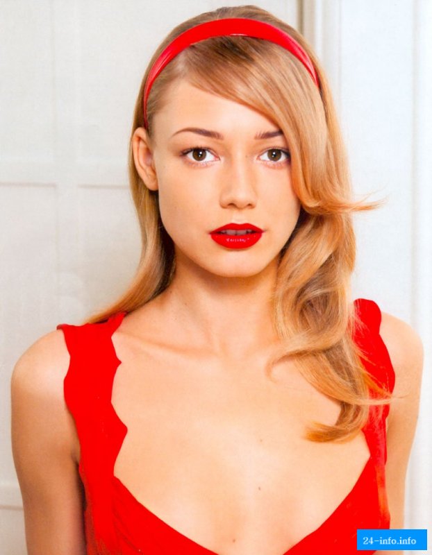 Оксана Акиньшина /   (1987)