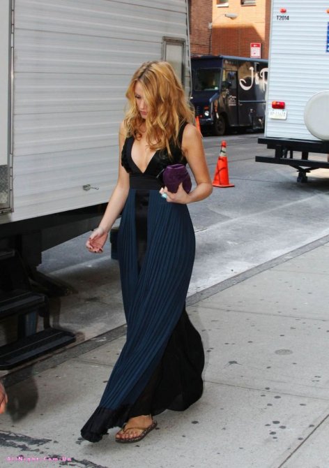 Blake Lively (7 Фото)